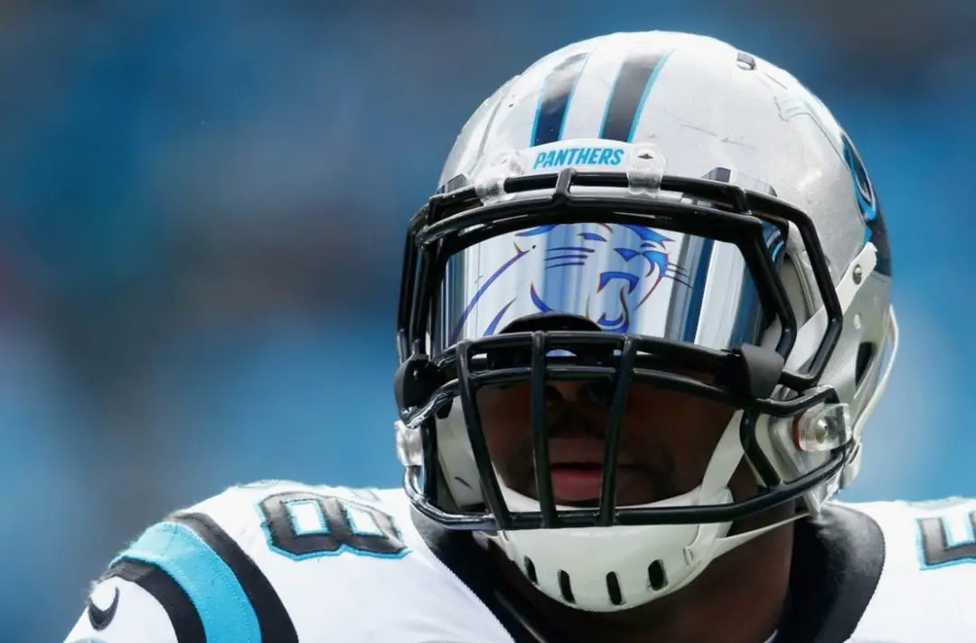 Panthers linebacker Thomas Davis