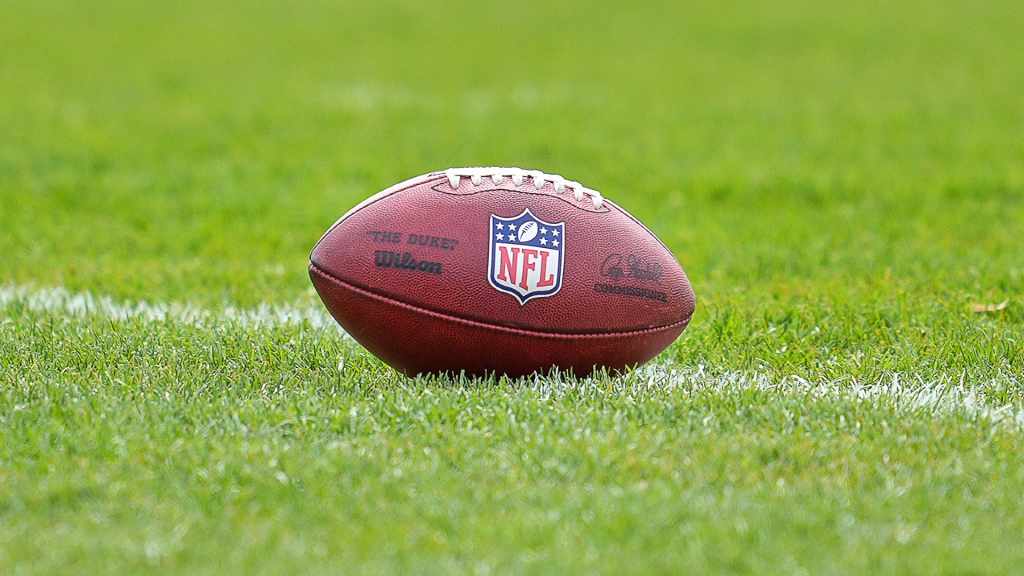 Top 5 Best American Football In 2024